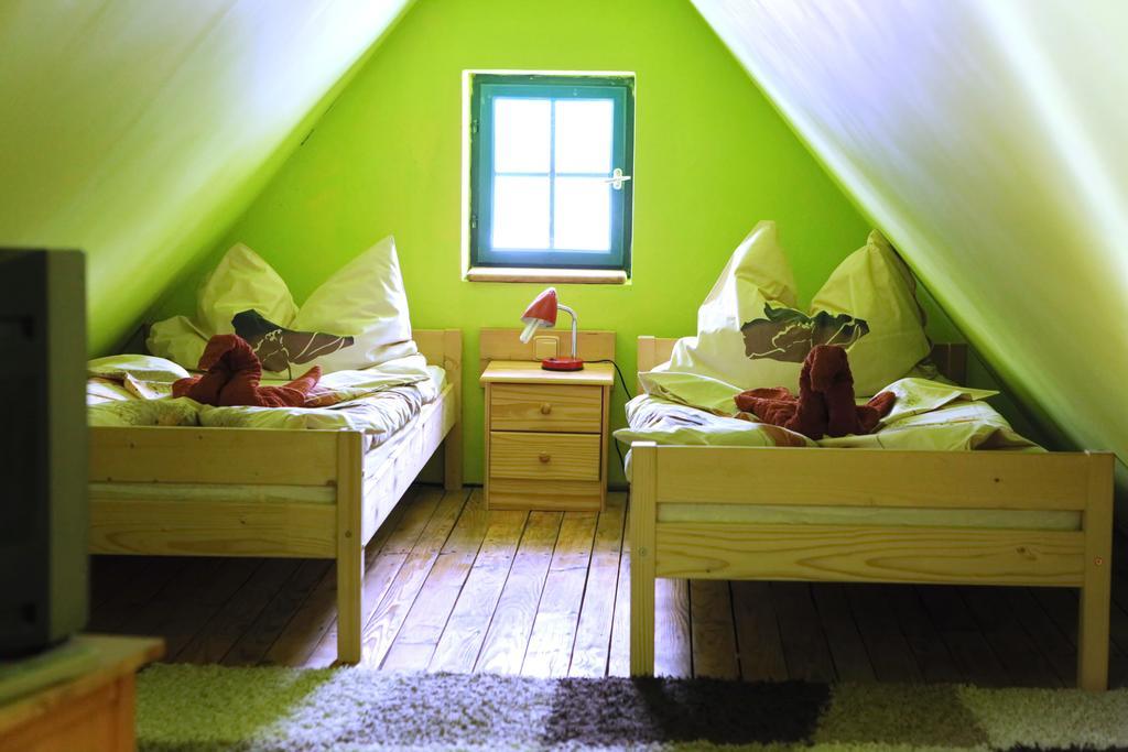 Hrazdeny Statek Mytinka Guest House Cameră foto