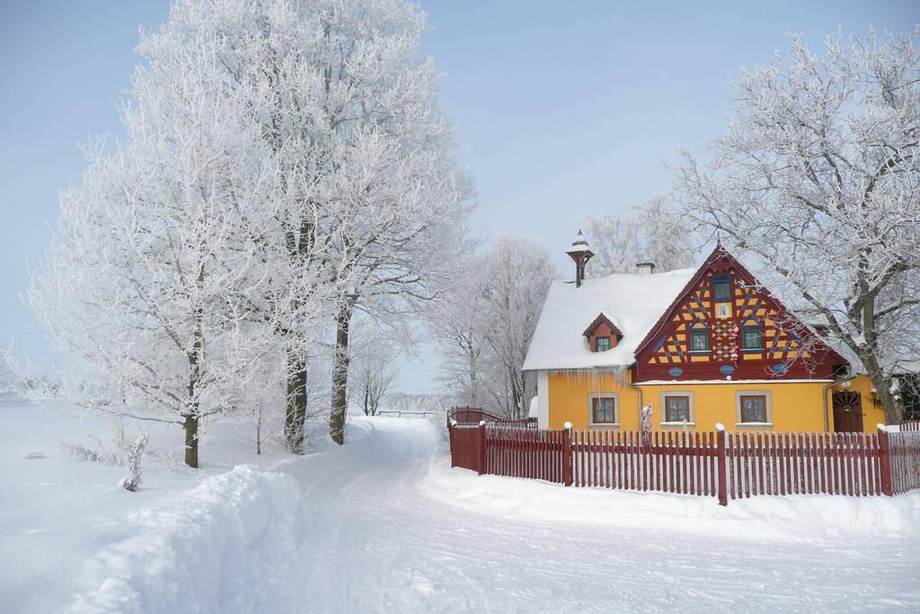 Hrazdeny Statek Mytinka Guest House Exterior foto