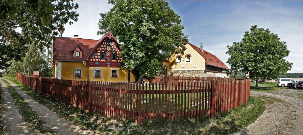 Hrazdeny Statek Mytinka Guest House Exterior foto